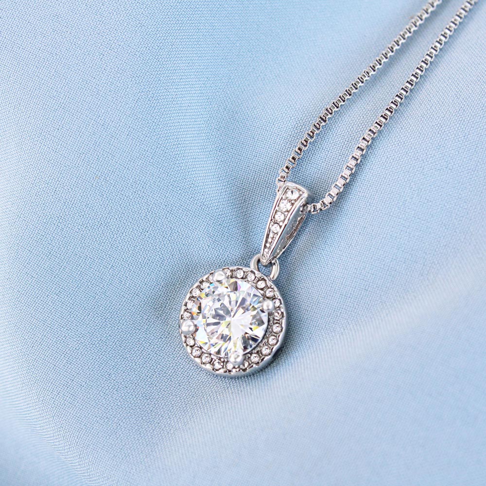 The Elara Halo Necklace