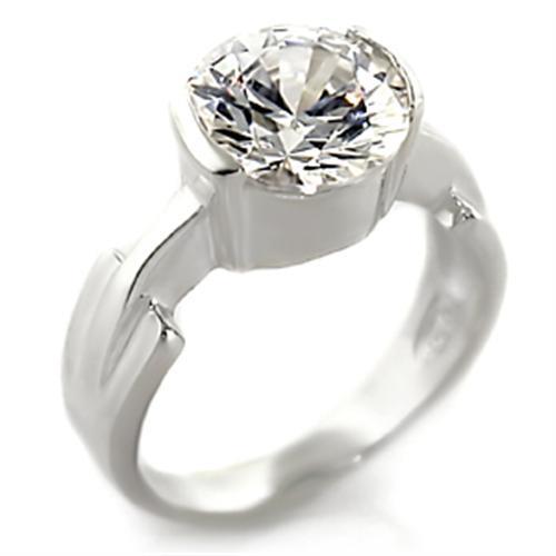 Lumière Solitaire Ring
