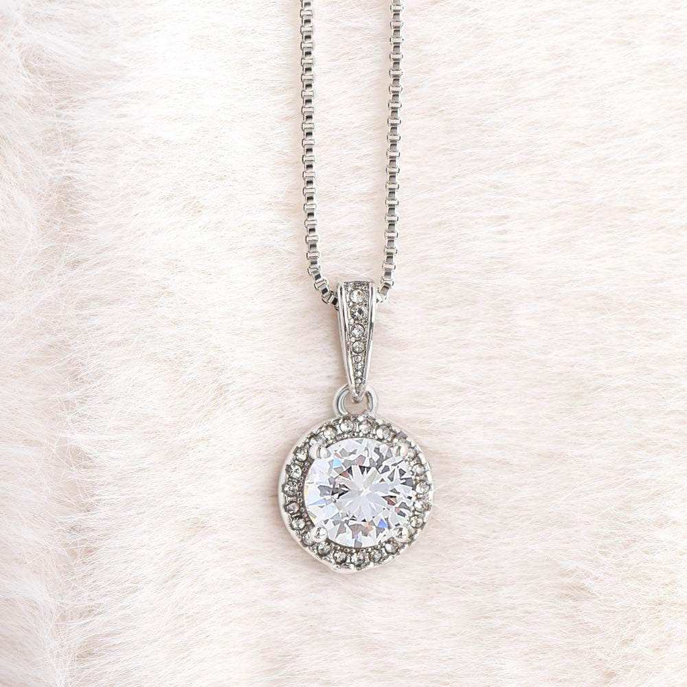 The Elara Halo Necklace