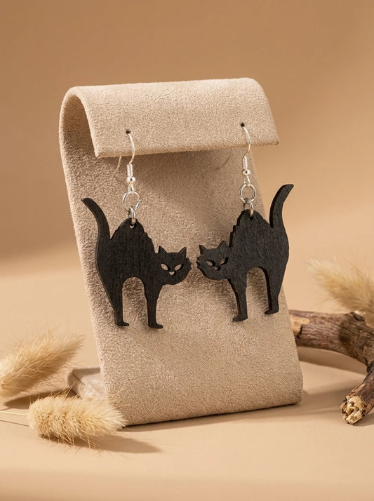 Whisker Charm Cat