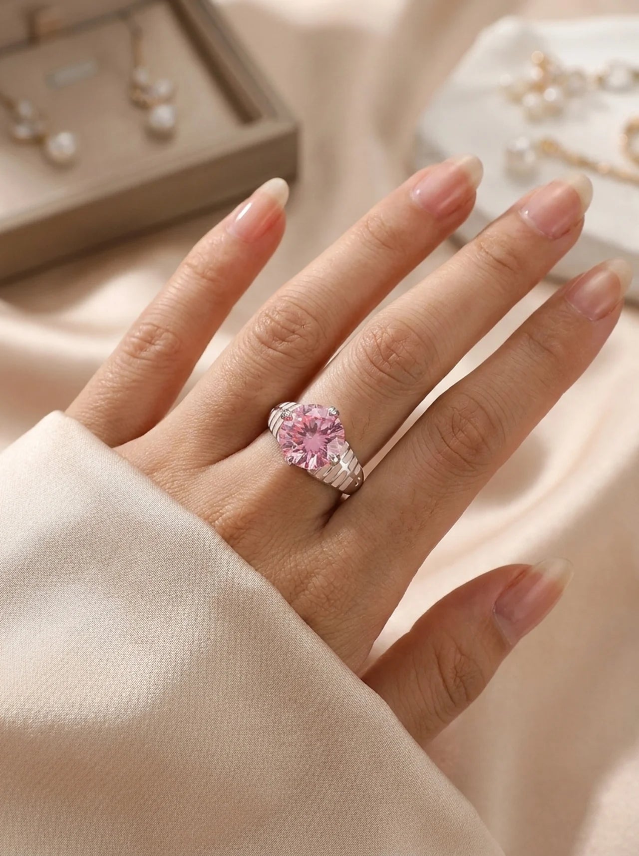 Rosé Radiance Ring