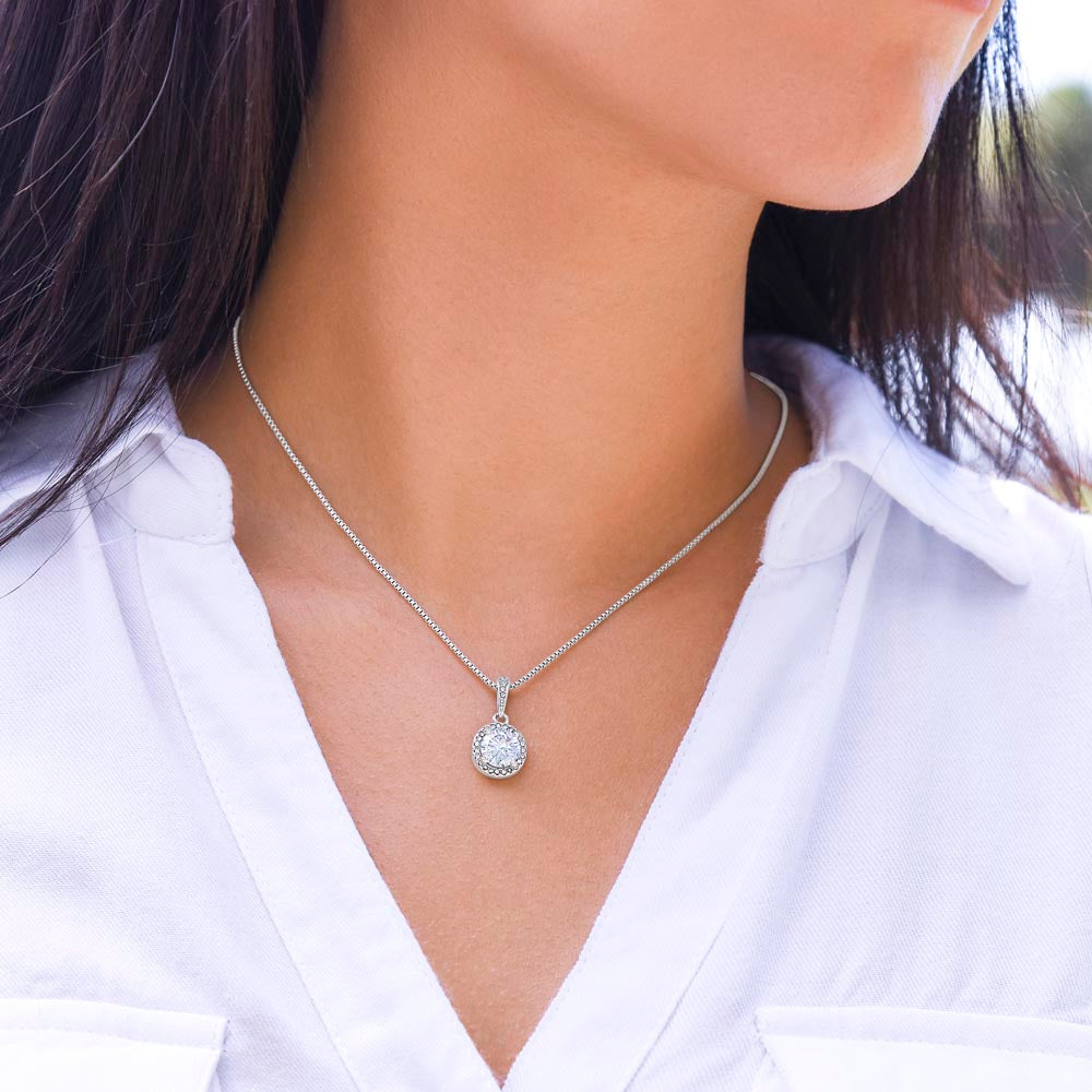 The Elara Halo Necklace